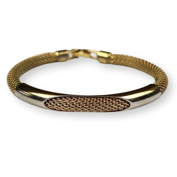 Vintage Chain Mesh Bracelet Avon 1979 Shimmering Cord Gold Plated 70s ~7" Around - Picture 1 of 6